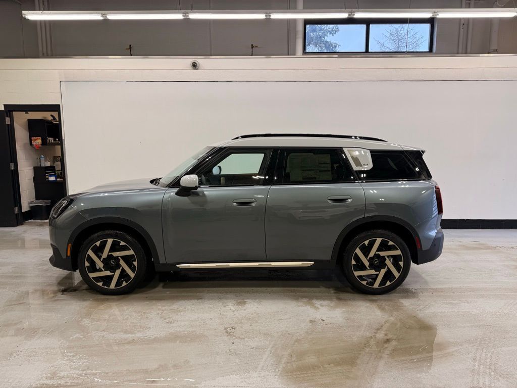 Thumbnail: 2026 MINI Cooper Countryman - 2