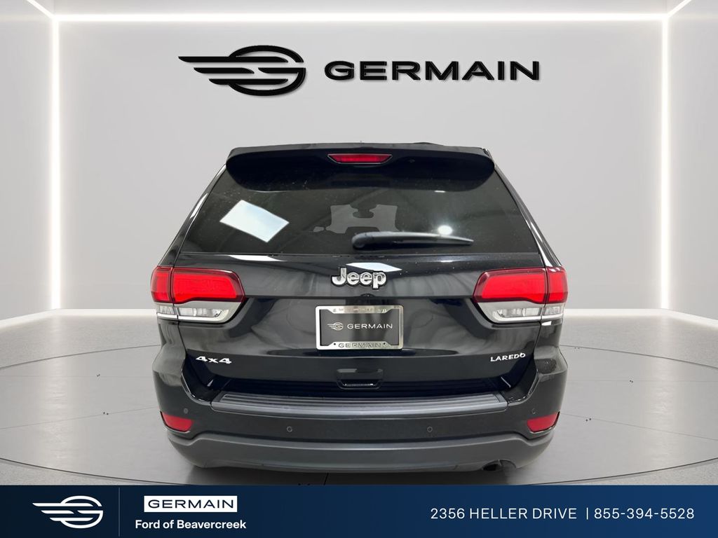 Used 2022 Black Jeep Laredo X image 6