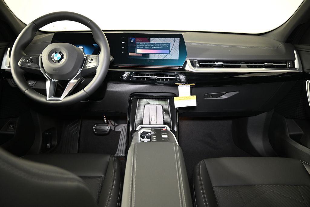 Thumbnail: 2025 BMW X2 - 16