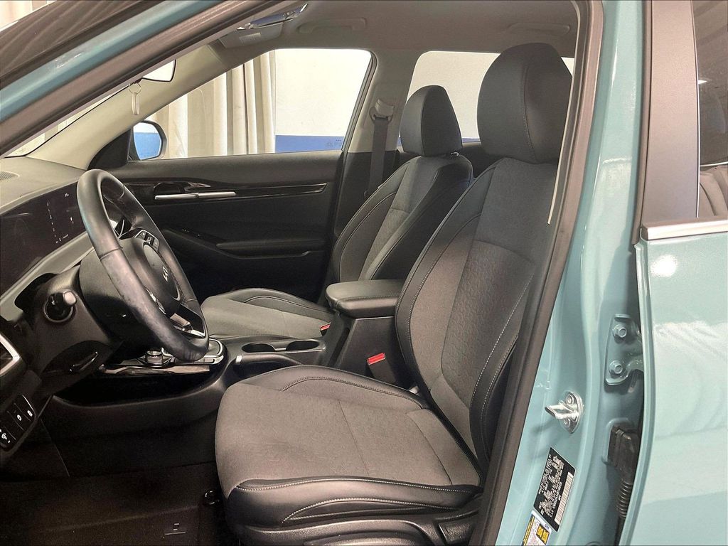 2024 Kia Seltos — photo 10