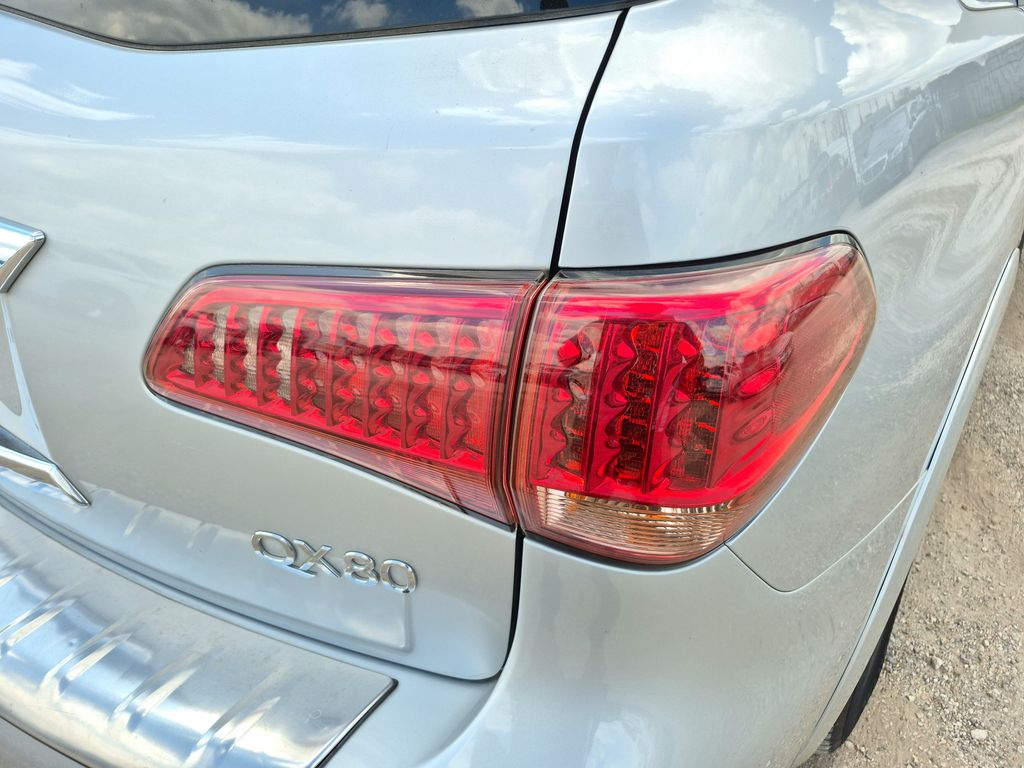 2016 INFINITI QX80 Base Silver at Texan Dodge Chrysler Jeep Ram
