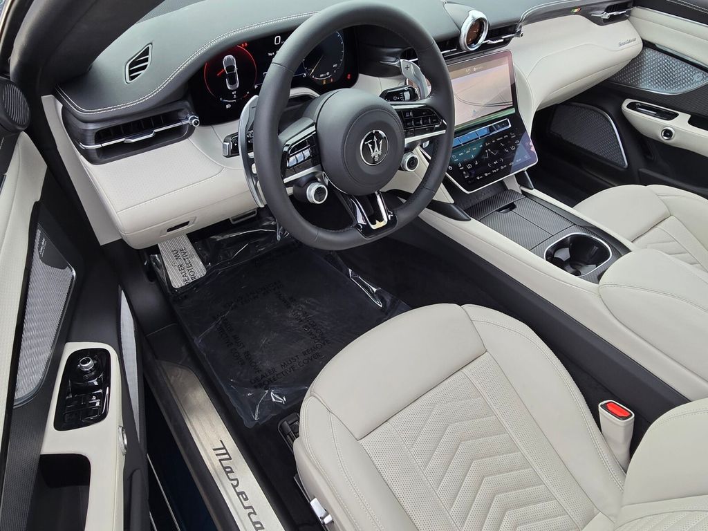 2026 Maserati Grancabrio - $184,515