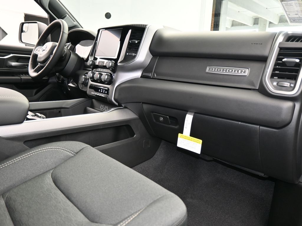 New 2026 Diamond Black Crystal Pearlcoat Ram Big Horn/Lone Star image 44