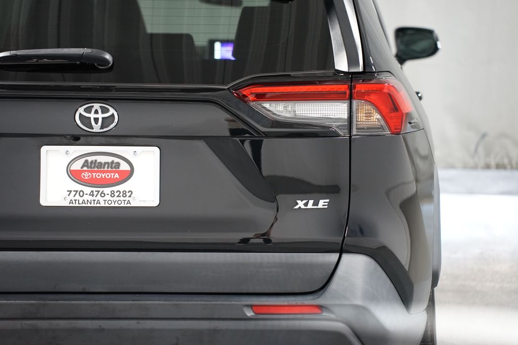 Thumbnail: 2023 Toyota RAV4 - 10