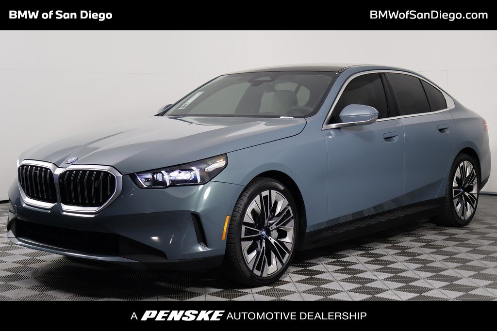 Thumbnail: 2024 BMW i5 - 1