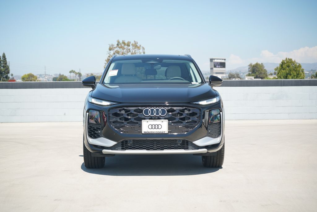 Thumbnail: 2026 Audi Q3 - 5