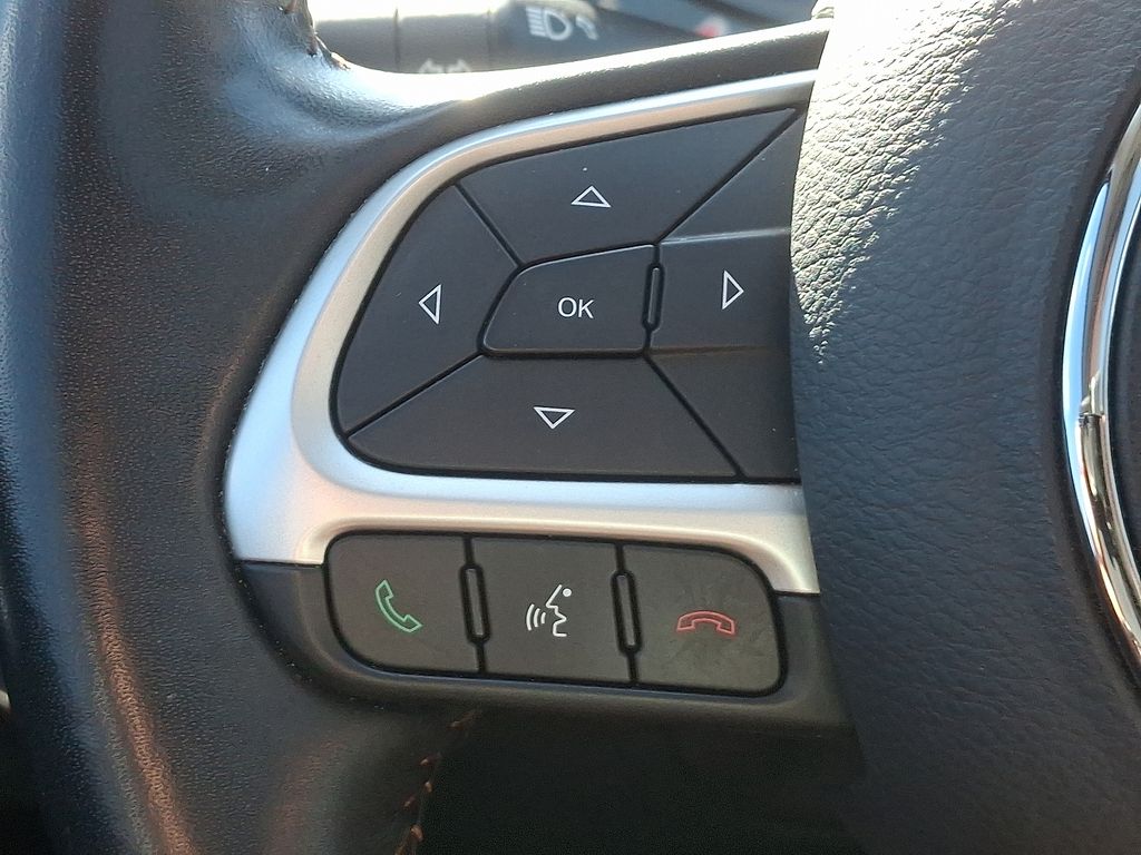 Thumbnail: 2019 Jeep Compass - 21