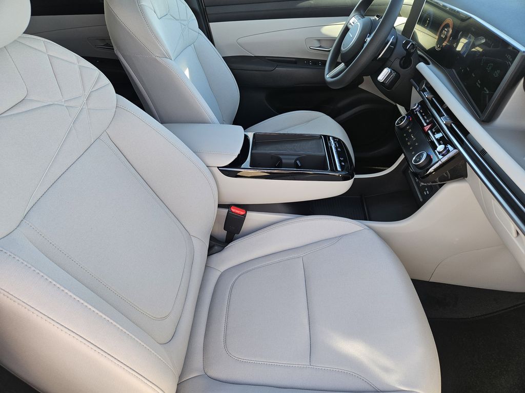 2026 Hyundai Tucson Hybrid