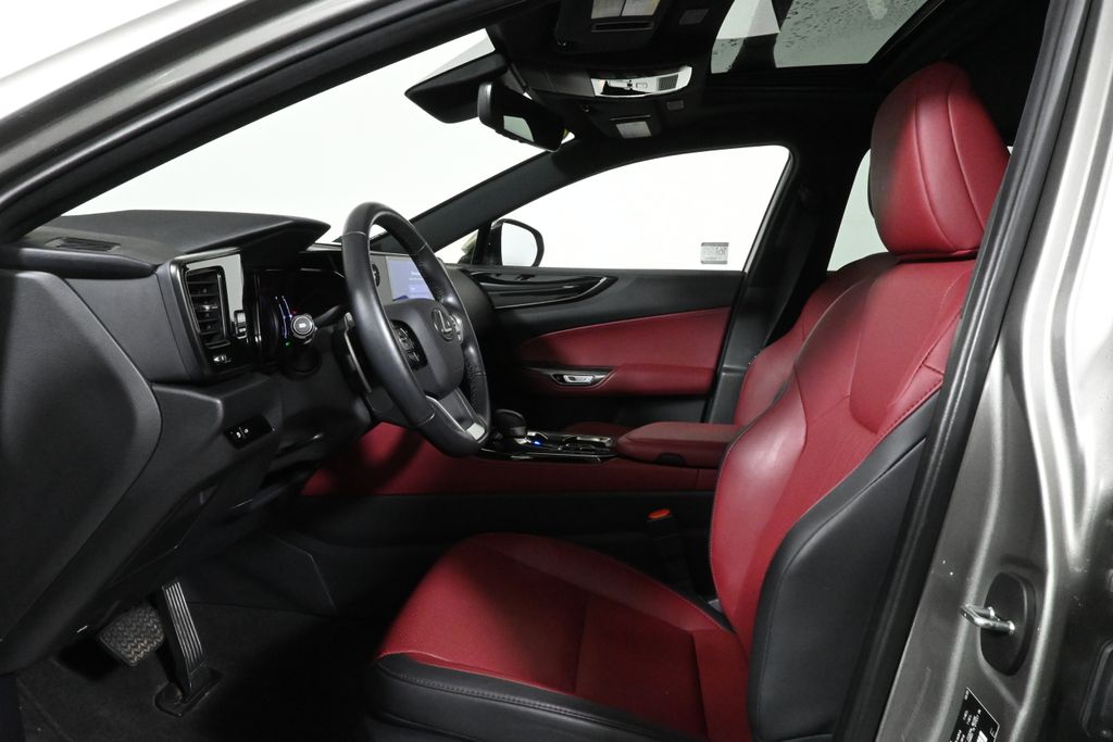 2023 Lexus NX  3