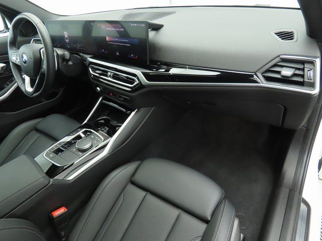 Thumbnail: 2023 BMW 3 Series - 17