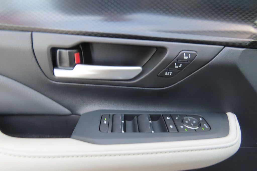 Thumbnail: 2026 Toyota Grand Highlander - 22