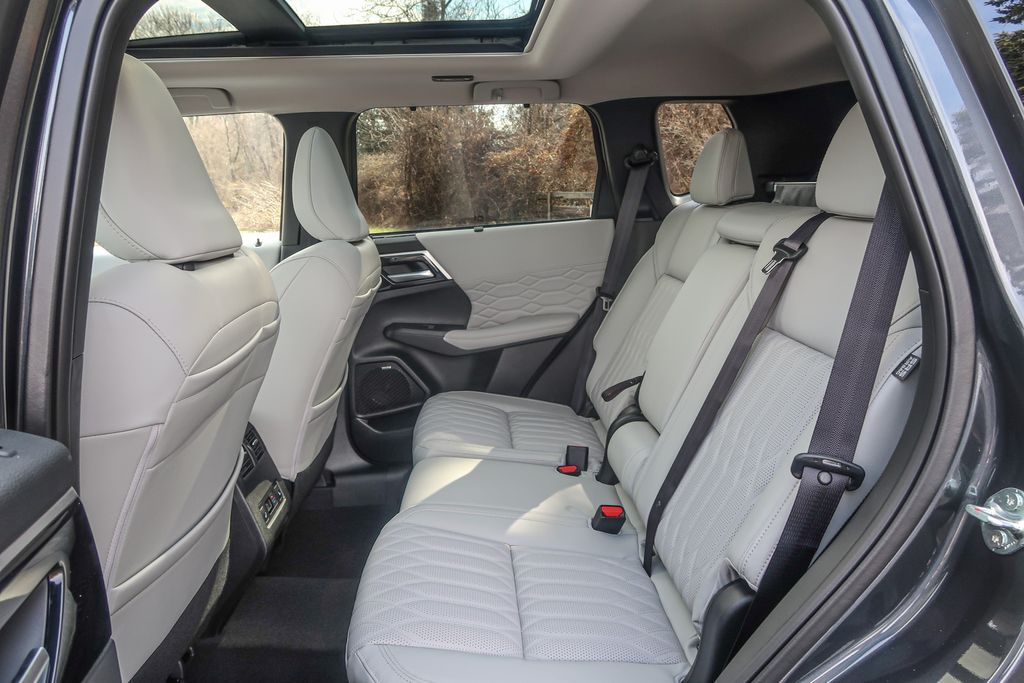 2026 Mitsubishi Outlander SEL 2.5 2WD