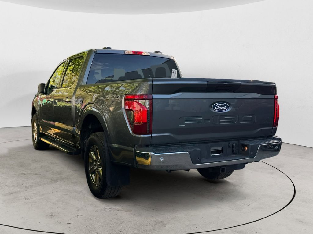 Certified Used 2025 Gray Ford XLT image 2