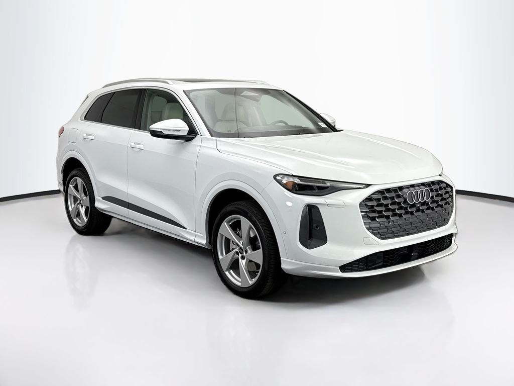 Thumbnail: 2025 Audi Q5 - 3