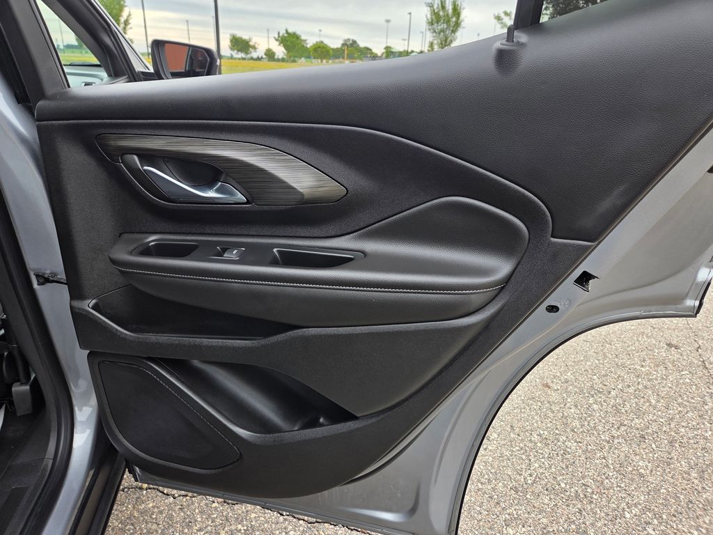 2023 GMC Terrain AWD SLE