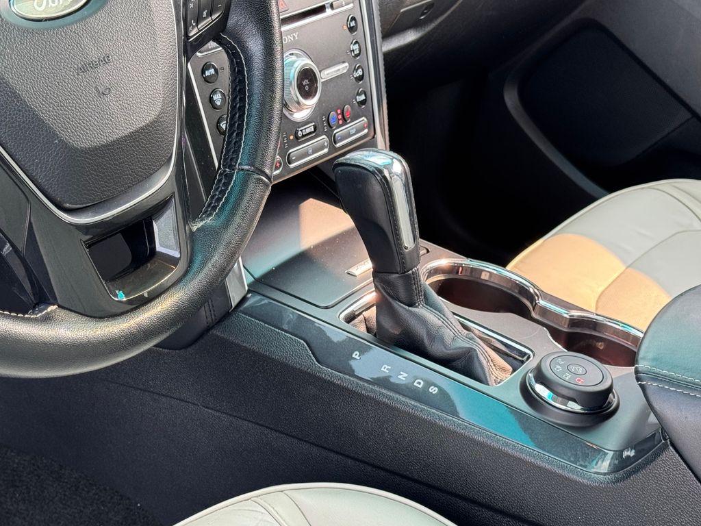 2016 Ford Explorer Platinum