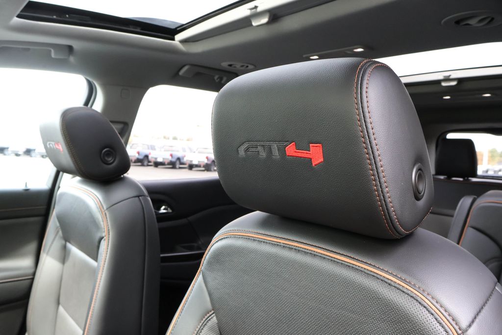 2021 GMC Acadia AT4 30