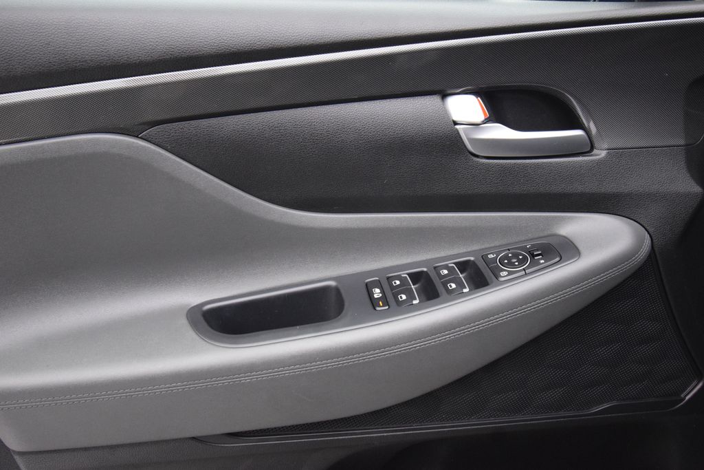 Used 2023 Portofino Gray Hyundai SE image 26