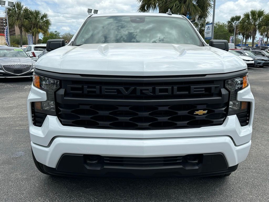 2024 Chevrolet Silverado 1500 Custom 3