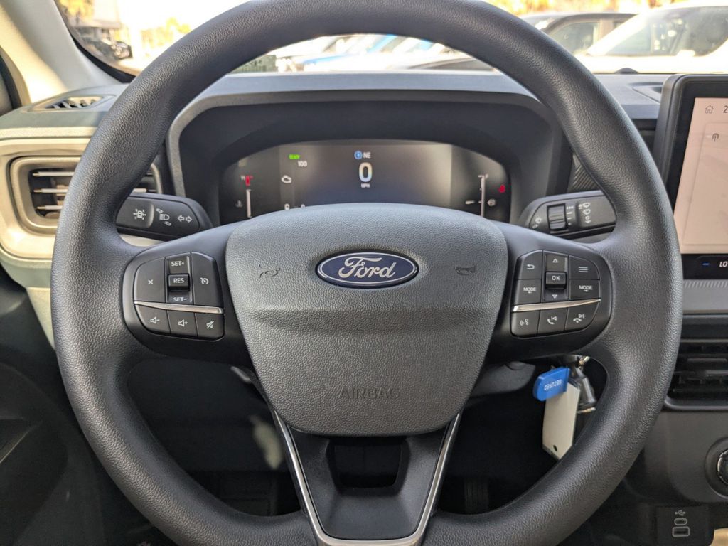 2025 Ford Maverick XL