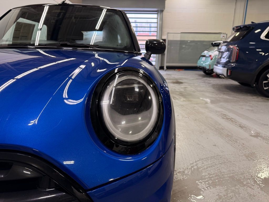 Thumbnail: 2026 MINI Cooper - 9