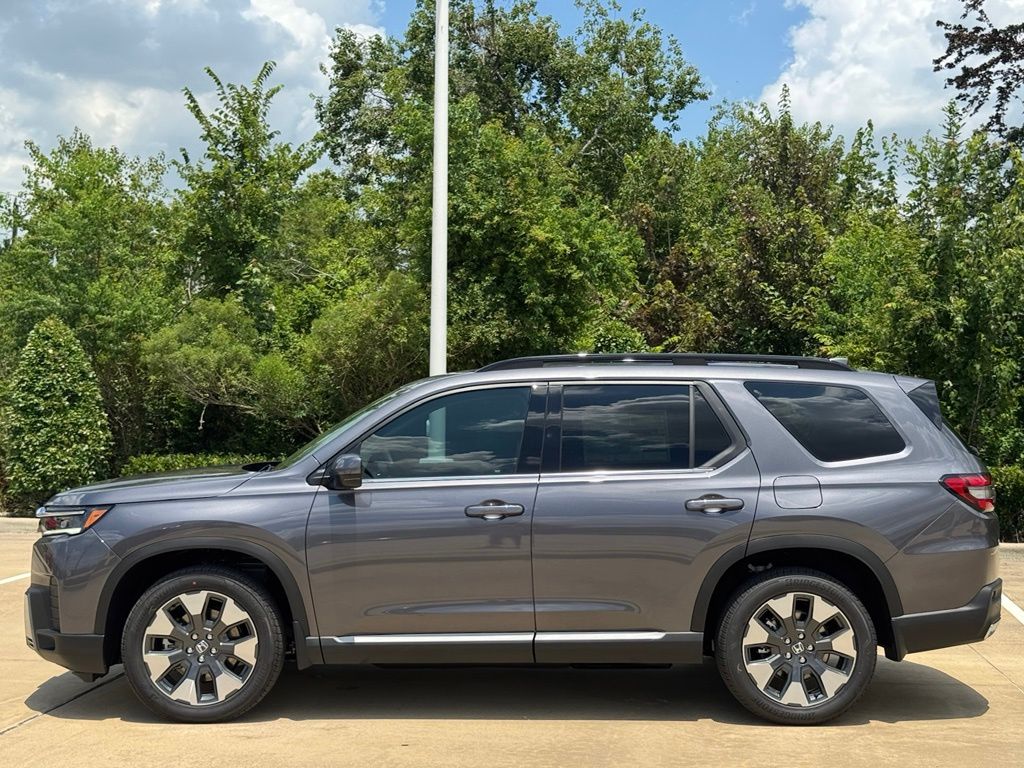 2026 Honda Pilot Elite  at Community Honda