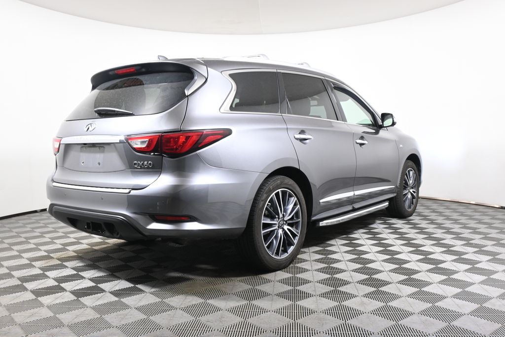 Thumbnail: 2018 INFINITI QX60 - 7