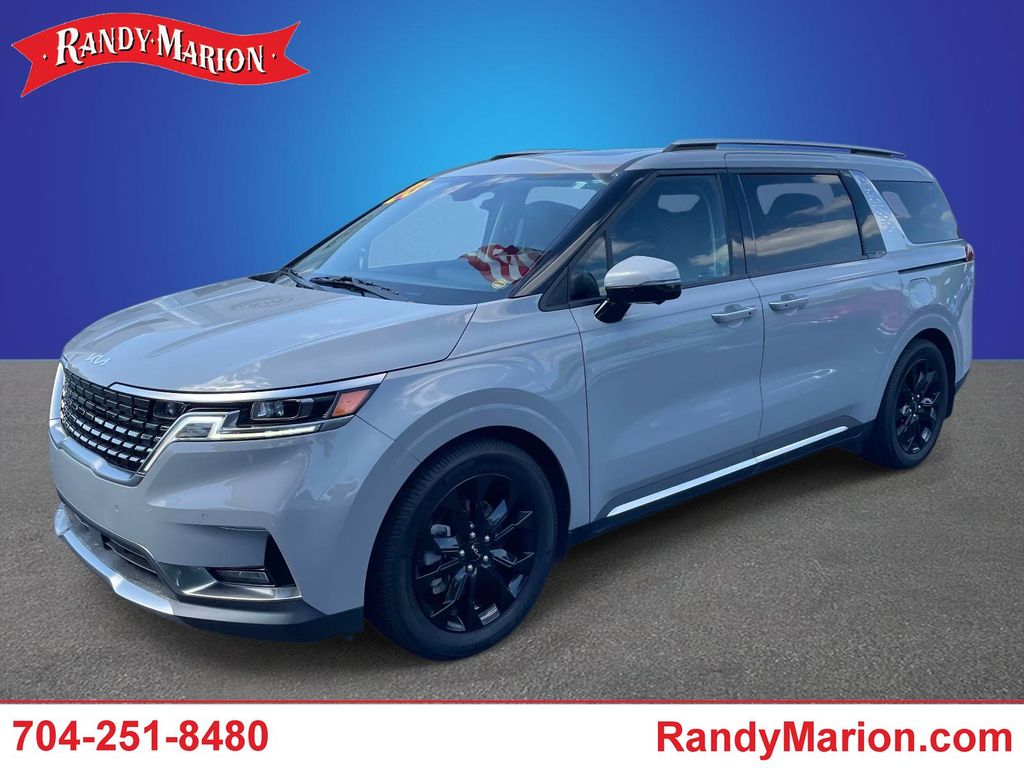 Silky Silver 2023 Kia Carnival Minivan Front-Wheel Drive 8-Speed Automatic
