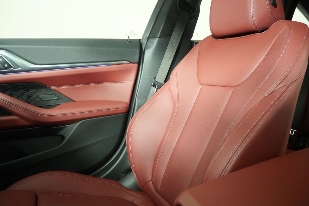 Thumbnail: 2023 BMW i4 - 27