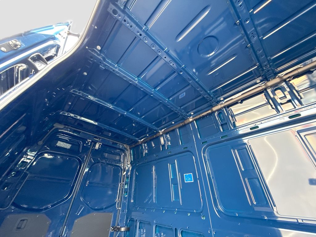 Thumbnail: 2026 Mercedes-Benz Sprinter - 22