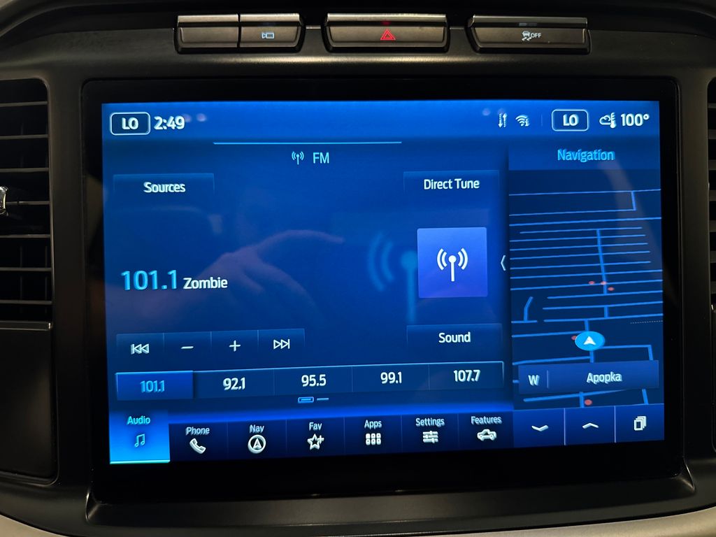 Certified Used 2022 Silver Ford XLT image 28