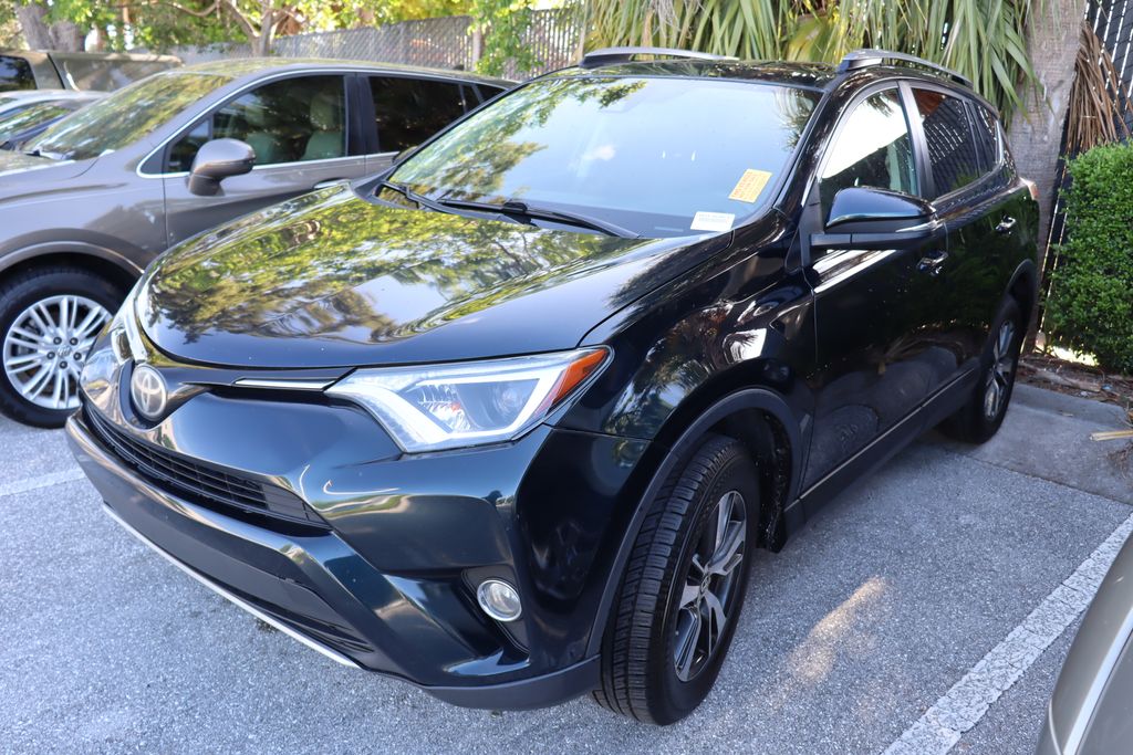 Thumbnail: 2017 Toyota RAV4 - 2