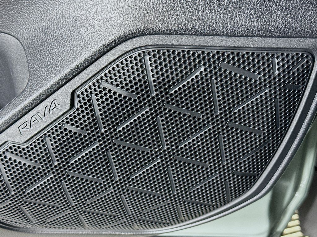 Thumbnail: 2023 Toyota RAV4 - 19