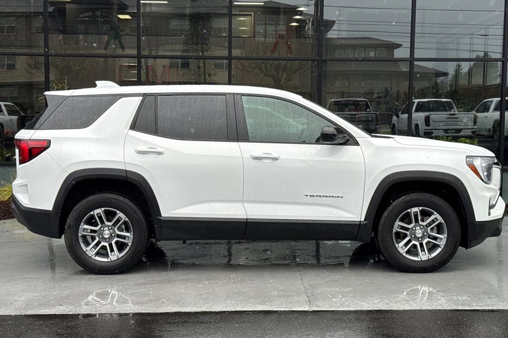 used 2025 GMC Terrain car, priced at $28,914
