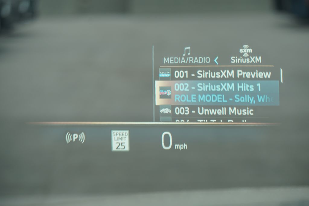 Thumbnail: 2025 BMW 7 Series - 8