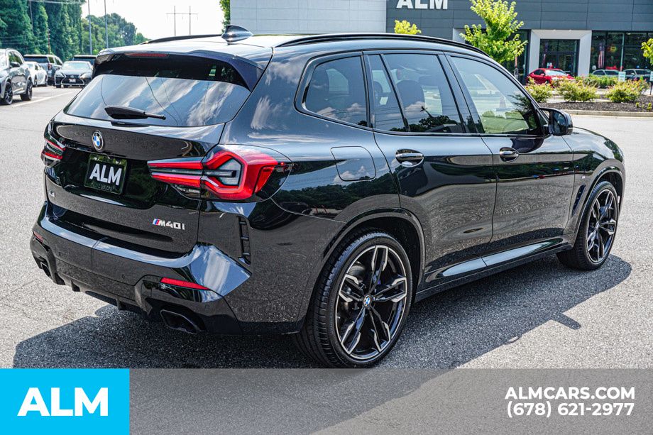Used 2022 Black BMW M40i image 5
