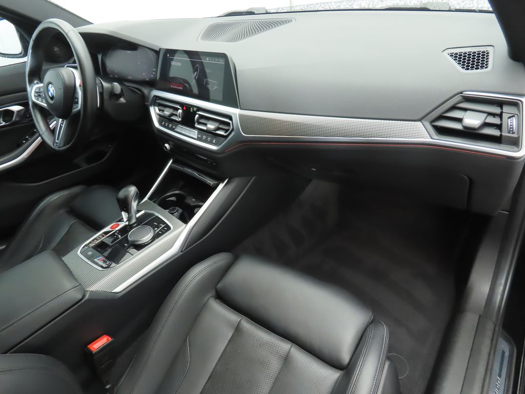 Thumbnail: 2022 BMW M3 - 17