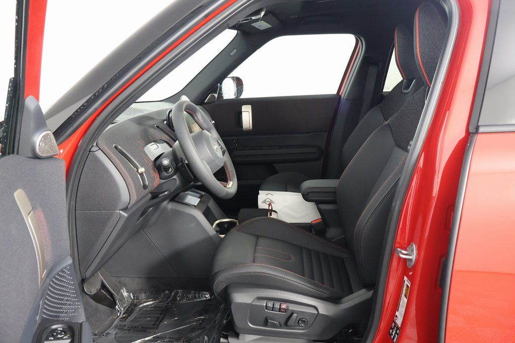 Thumbnail: 2027 MINI Cooper Countryman - 5