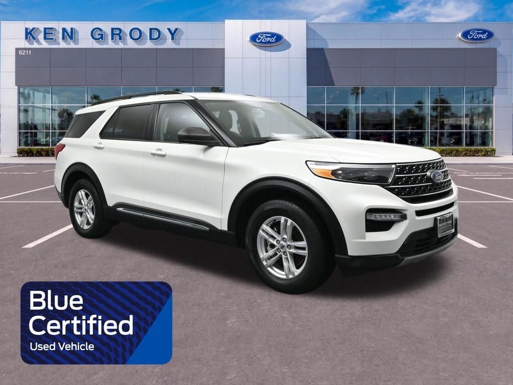 White Metallic 2023 Ford Explorer SUV / Crossover Rear-Wheel Drive Automatic