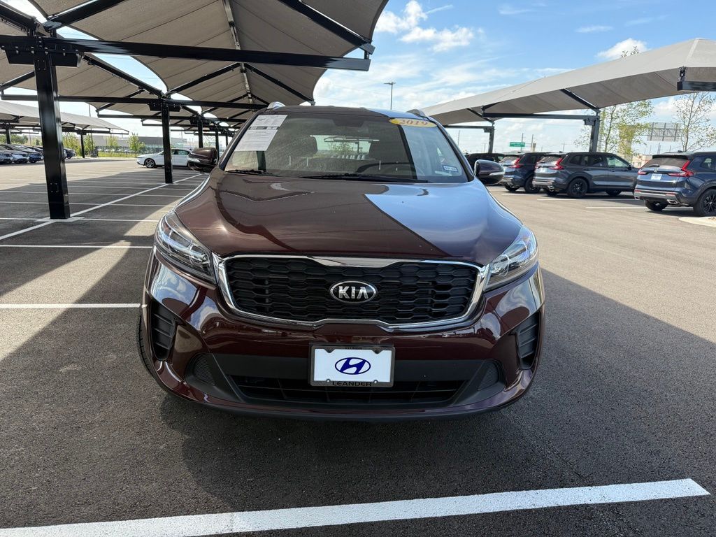 Thumbnail: 2019 Kia Sorento - 2