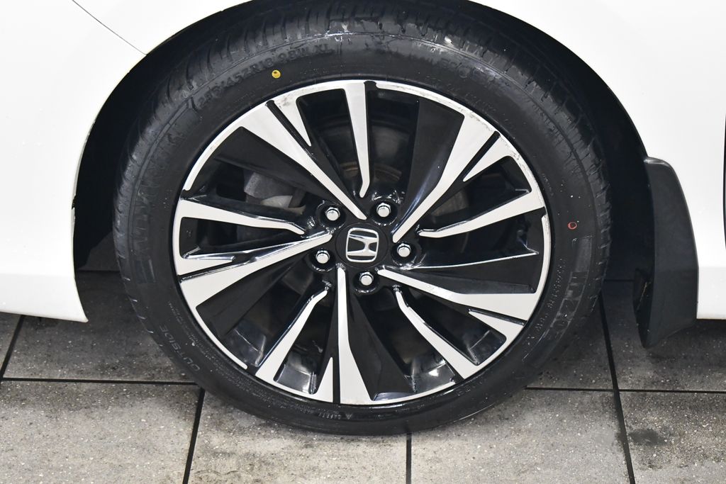 Thumbnail: 2016 Honda Accord - 14