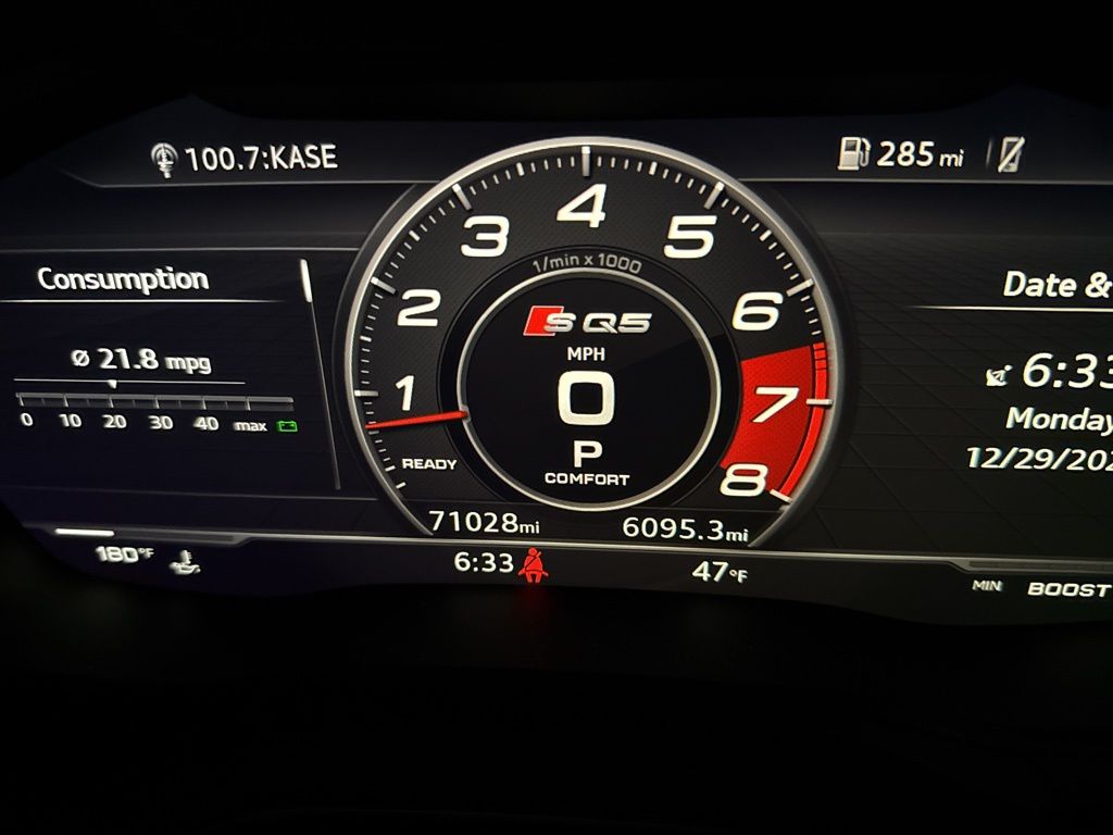 Thumbnail: 2020 Audi SQ5 - 2