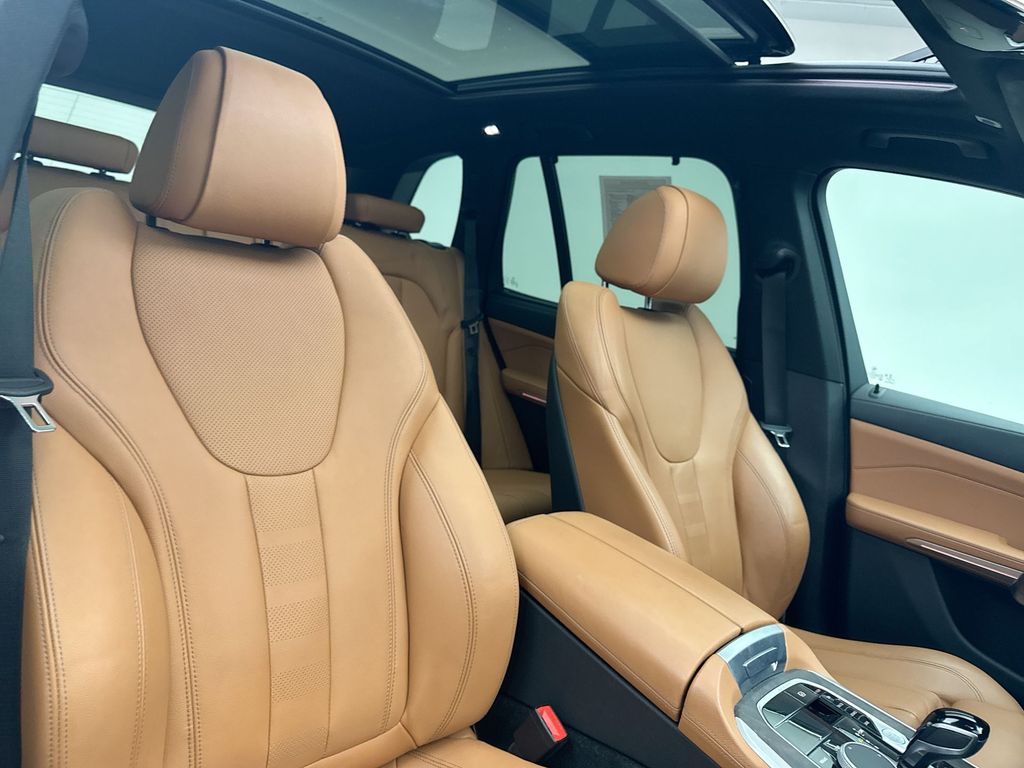 2022 BMW X5 xDrive40i 15