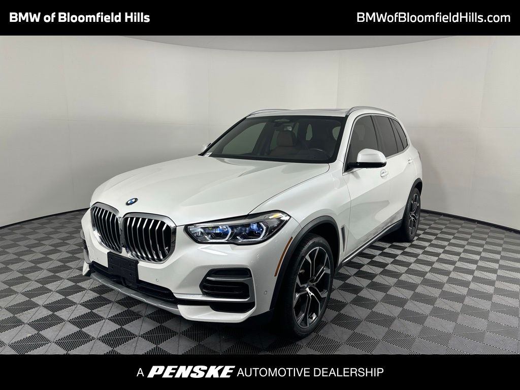 Thumbnail: 2022 BMW X5 - 1