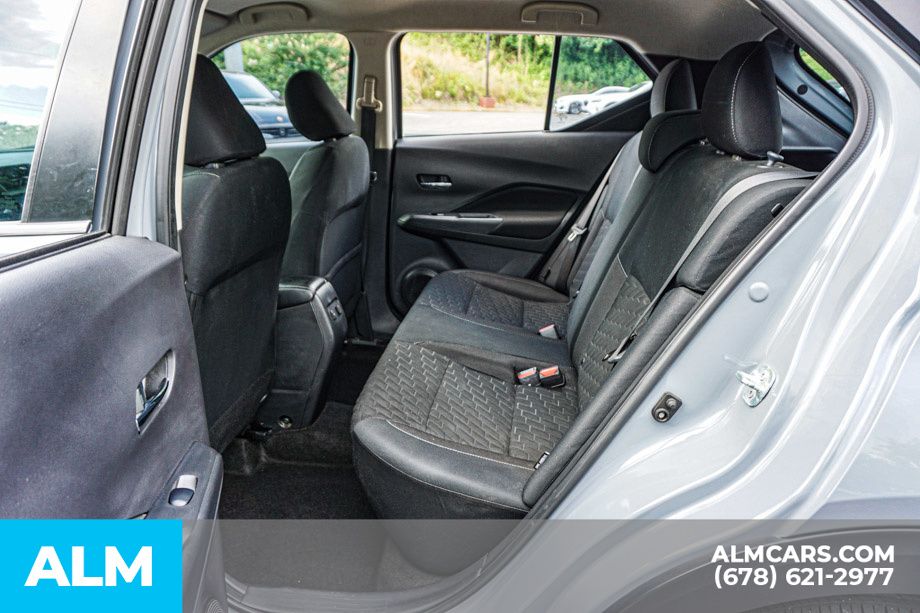 Used 2023 Gray Nissan SV image 21