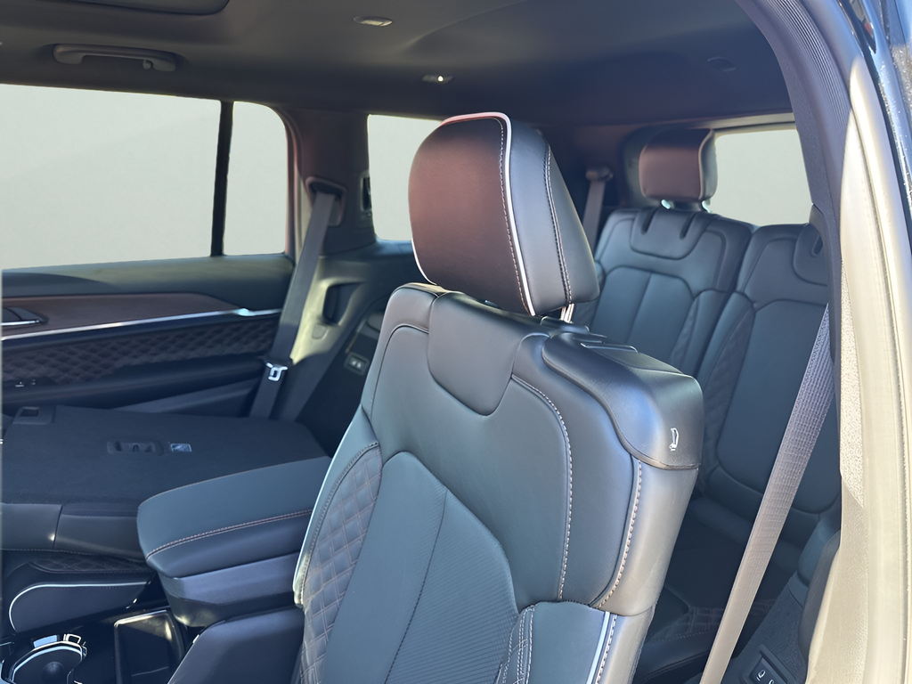 New Car 2025 Jeep Grand Cherokee L  Summit For Sale Under $60,000 In Austin, Texas