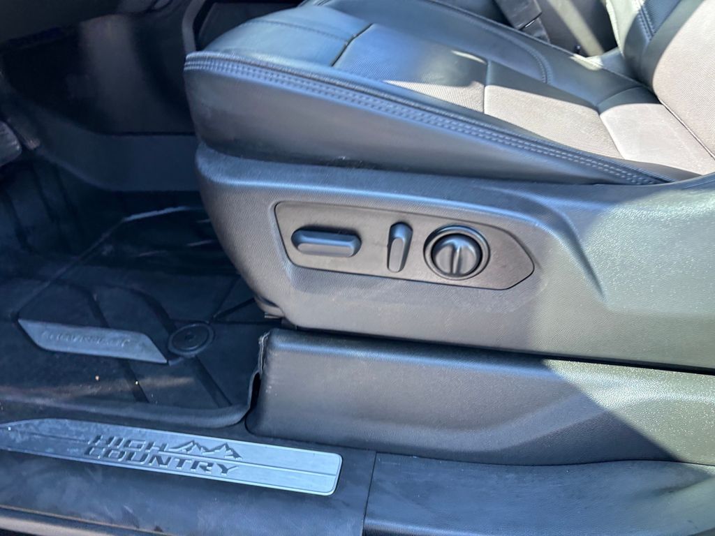 Used Car 2022 Chevrolet Silverado 3500hd  High Country For Sale Under $70,000 In Austin, Texas