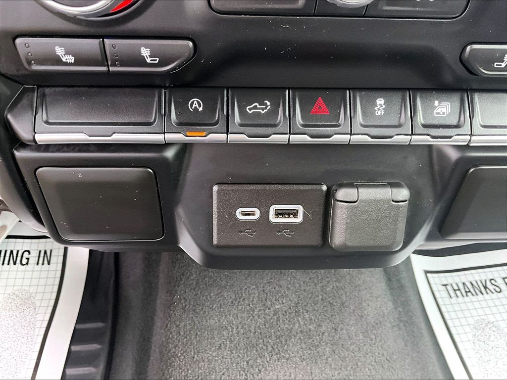 2021 Chevrolet Silverado 1500 — photo 26