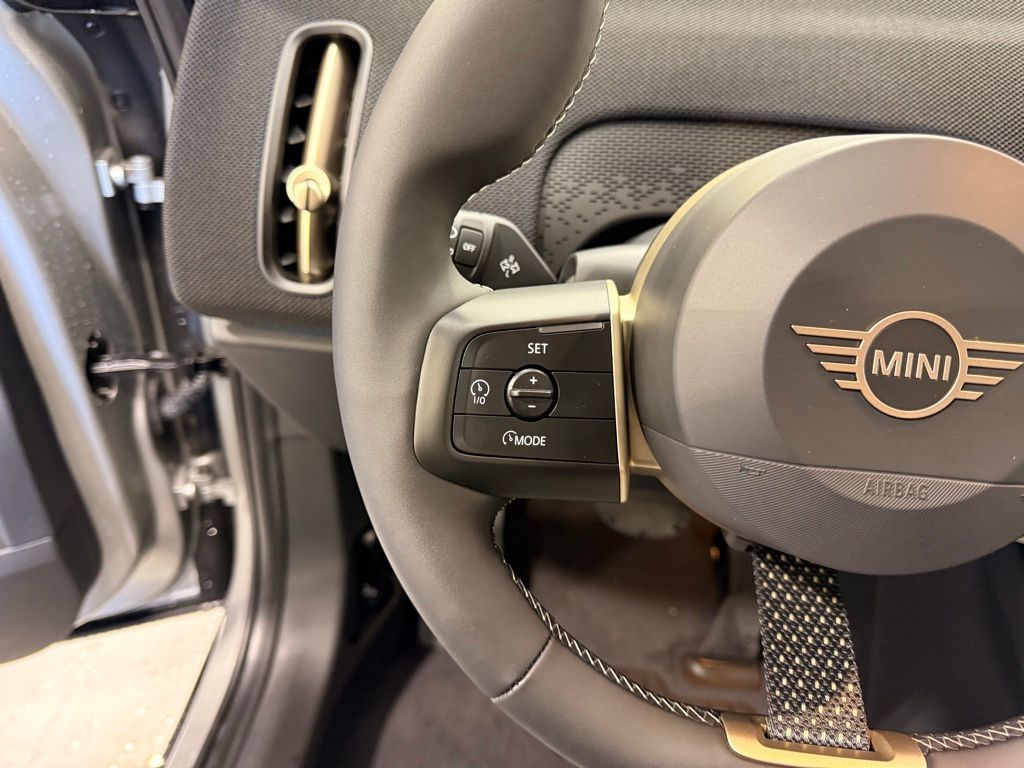 Thumbnail: 2026 MINI Cooper Countryman - 13