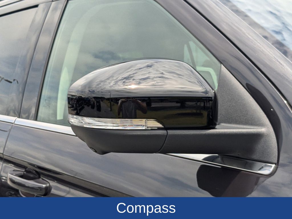 2025 Ford Expedition Active MAX